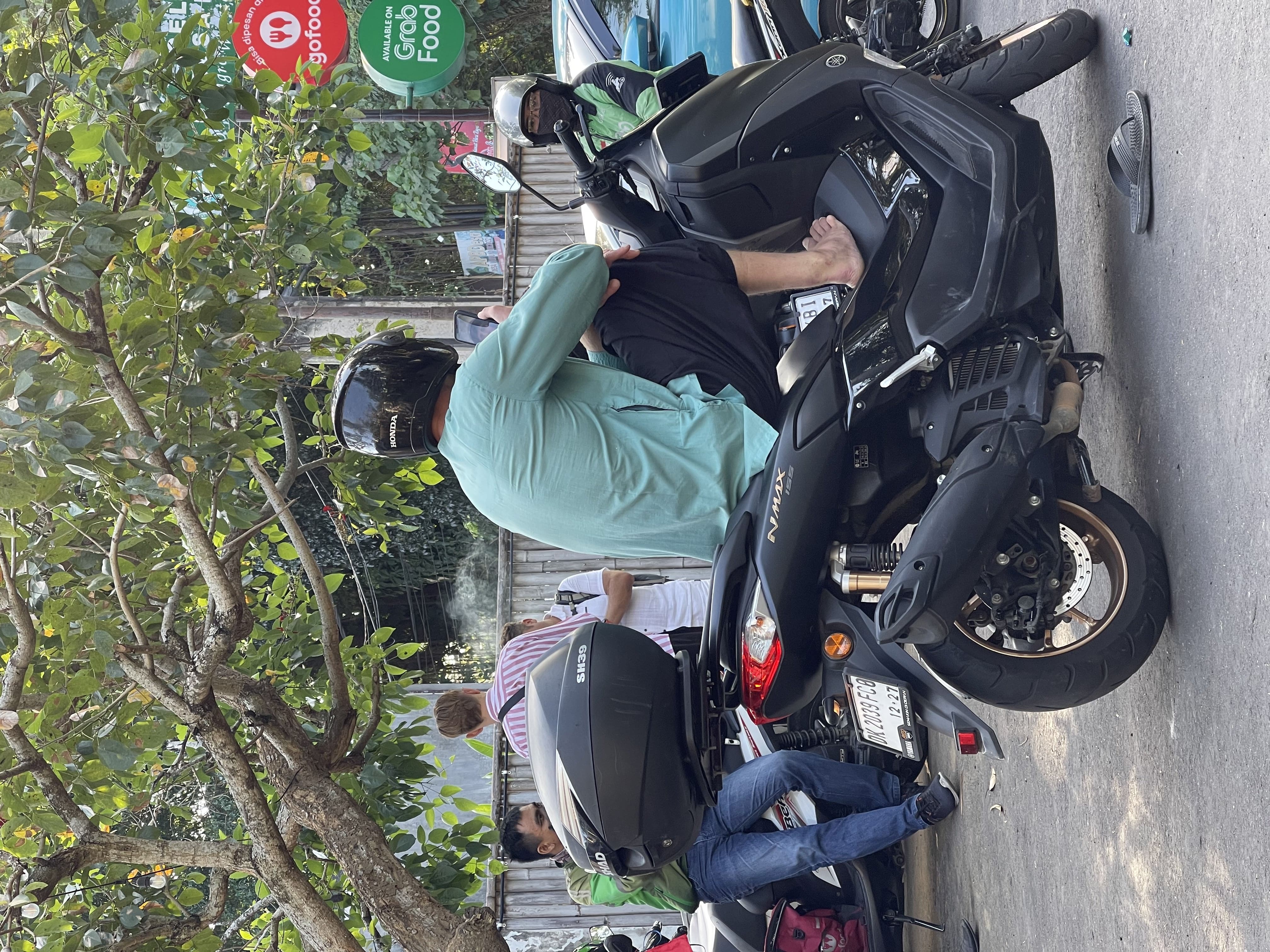 Tourist cafe for expats and visitors near the Lodtunduh crossroads, Ubud