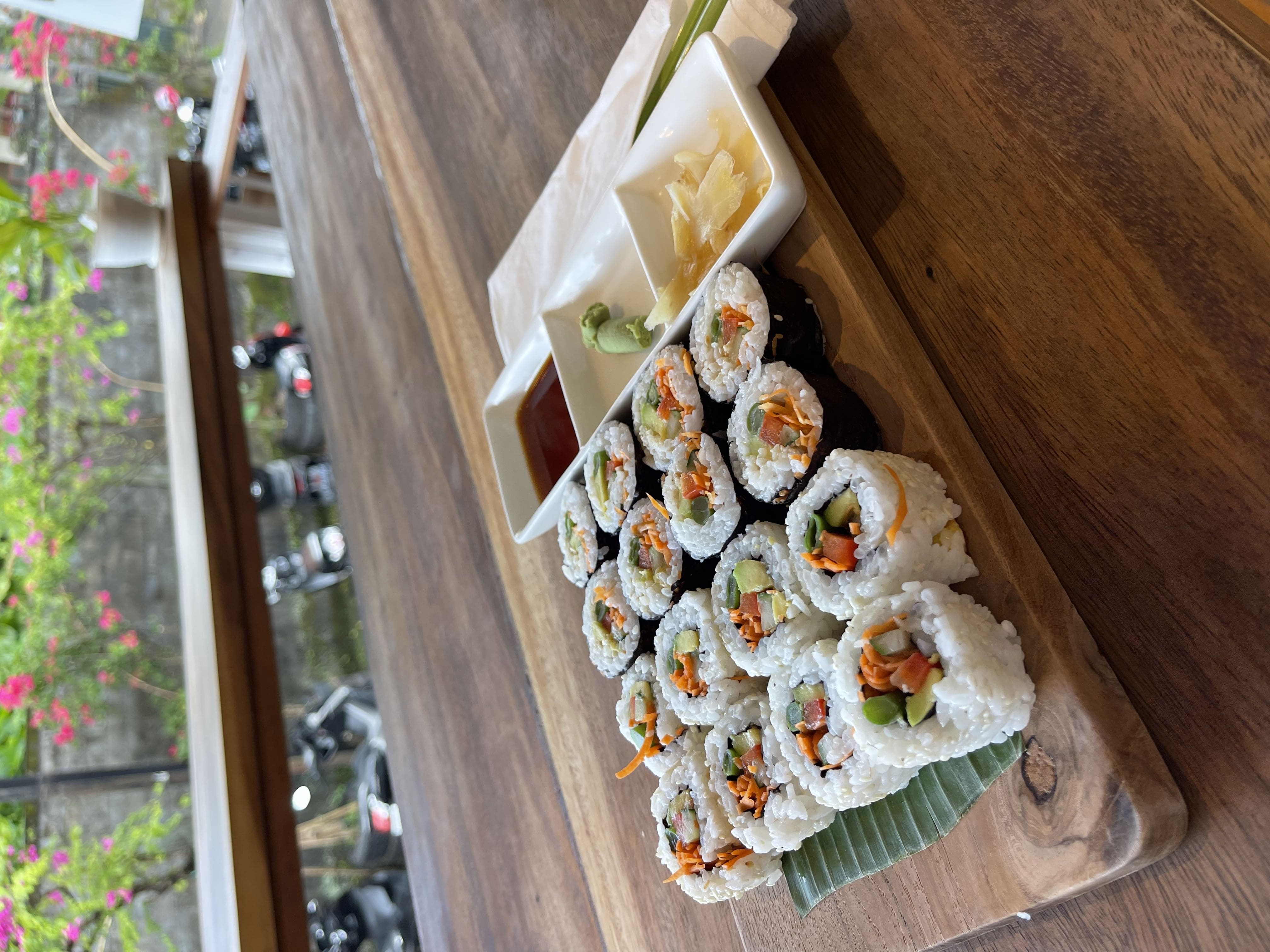 Vegan sushi at Healthy Ubud Cafe, Penestanan