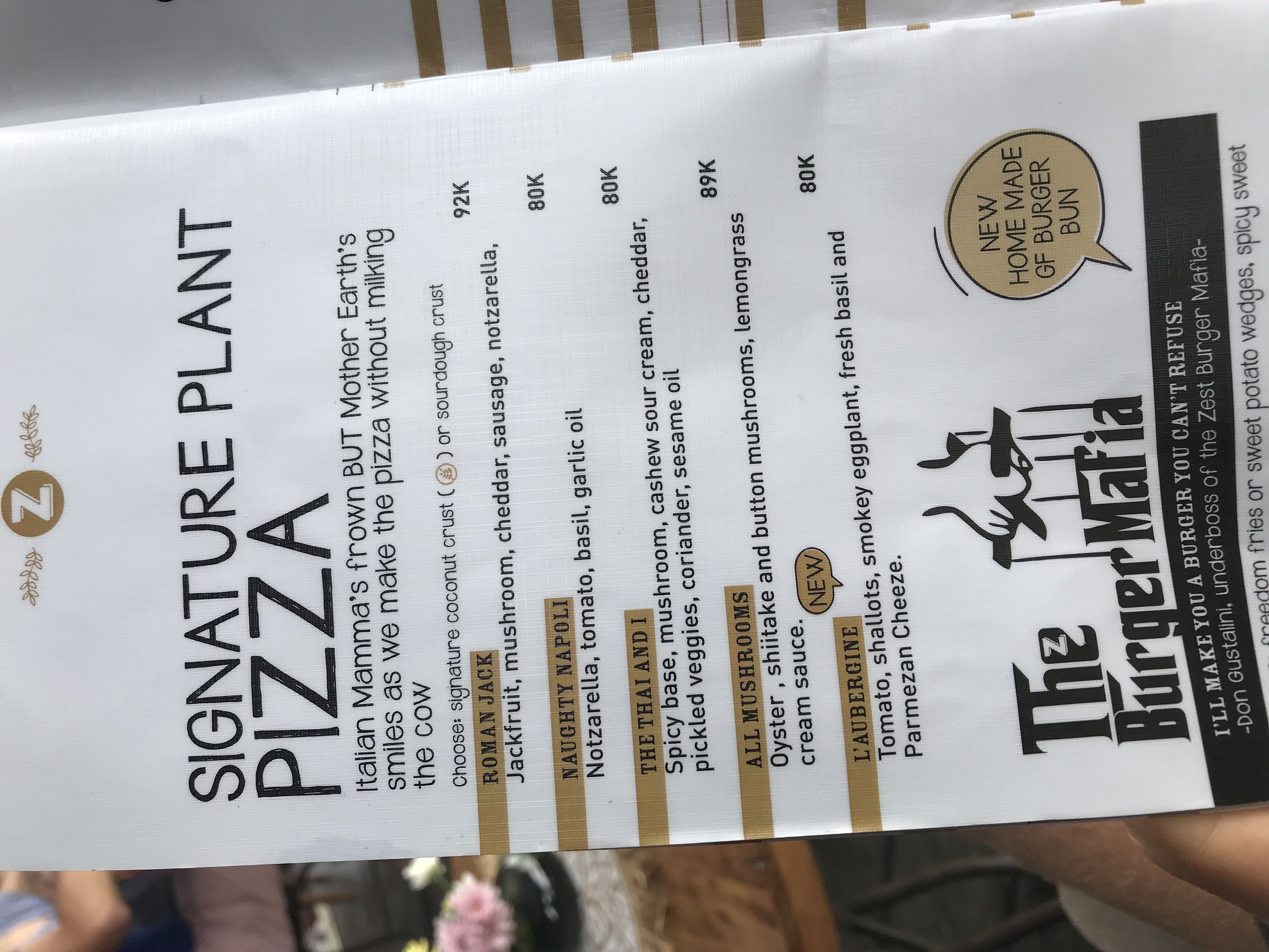 Zest Cafe menu, Penestanan